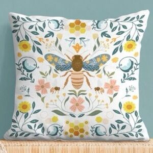 Pillow Cover Bee Garden Party Floral Multicolor Large Square 17.7 X 17.7